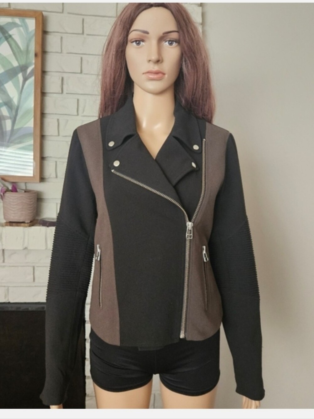 Aritzia Wilfred Women's Black Brown Moto Zip Jacket Blazer Assymetrical